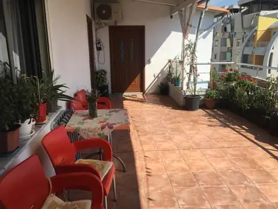 Appartamento 2+1 in affitto ad Ura e Dajlanit, Durazzo, 86 m². Foto 2 di 8