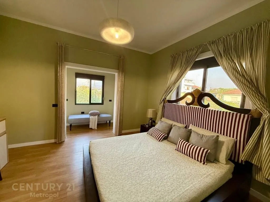Apartament 3+1 me qera në Kthesa e Kamzës, Tiranë, 107 m². Foto 1 nga 11