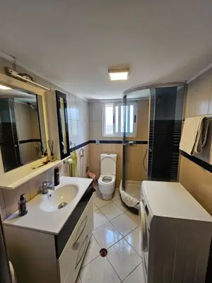 Appartamento 2+1 in affitto a Liqeni i Thatë, Tirana, 100 m². Foto 8 di 8
