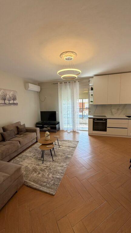 Apartament 2+1 në shitje në Tiranë, 105 m². Foto 6 nga 7