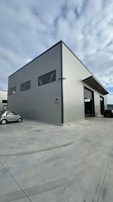 Warehouse for sale in Prush, Tirana, 420 m². Photo 2 of 2