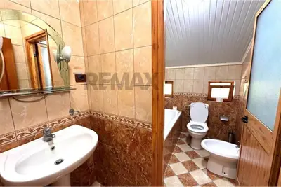 Villa for rent in Fresku, Tirana, 1,000 m². Photo 9 of 12