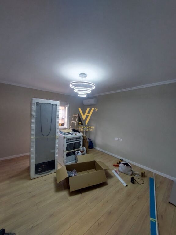 Apartament 2+1 me qera në Ali Demi, Tiranë, 74 m². Foto 2 nga 3