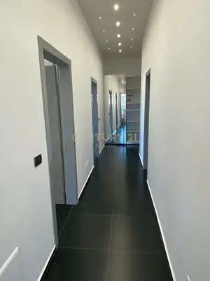 Apartament 2+2 në shitje në Rruga Doganes, Durrës, 119 m². Foto 7 nga 12