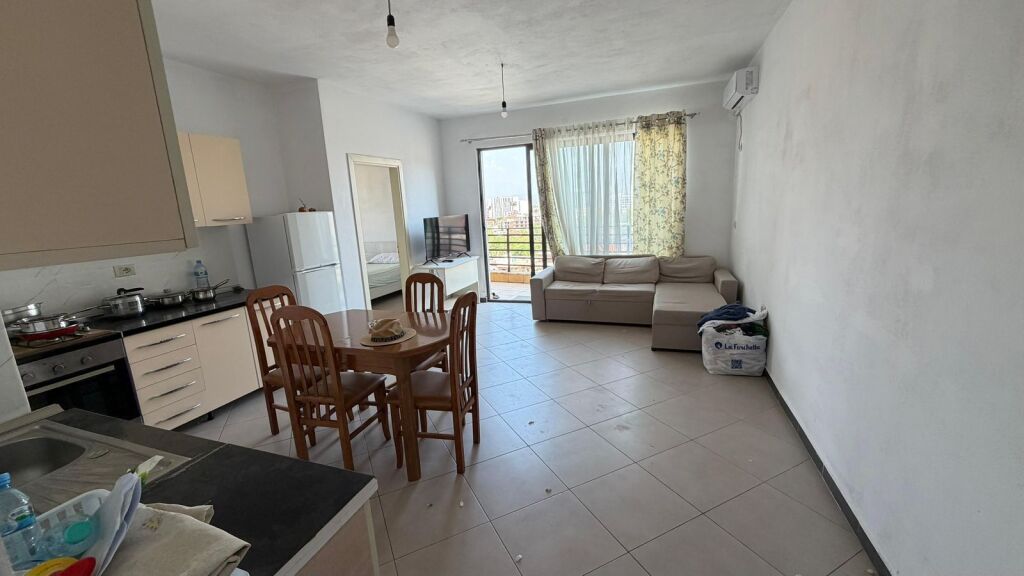 Apartment 1+1 for sale in Astir, Tirana, 77 m². Photo 2 of 3