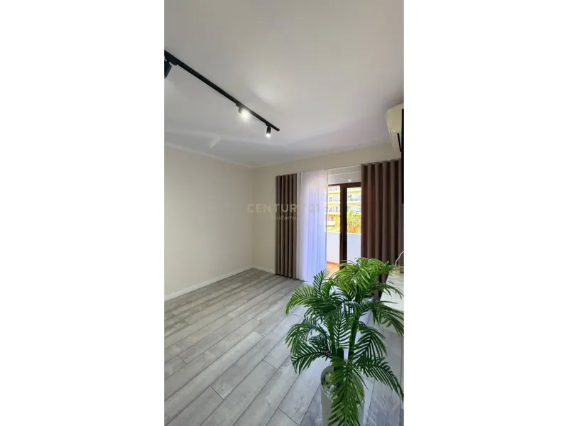 Appartamento 1+1 in vendita a Plazh, Durazzo, 44 m²