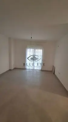 Apartament 2+1 me qera në Rruga Jahja Ballhysa, Durrës, 98 m². Foto 10 nga 12