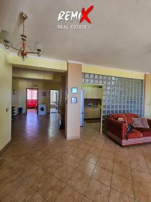 Apartment 3+1 for rent in Poliklinika, Durrës, 150 m². Photo 4 of 12