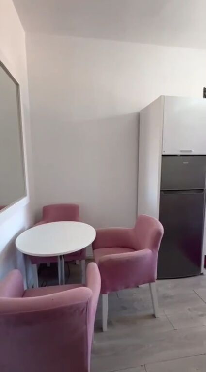Apartment 1+1 for rent in Medreseja, Tirana, 60 m². Photo 2 of 3