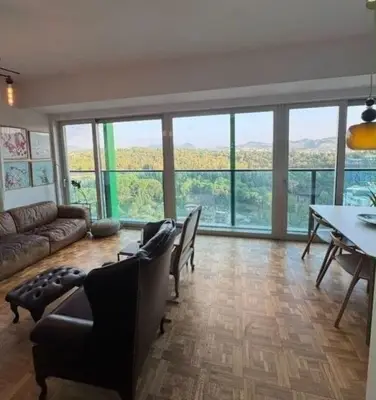 Apartament 2+1 me qera në Ambasador 3, Tiranë, 147 m². Foto 2 nga 5