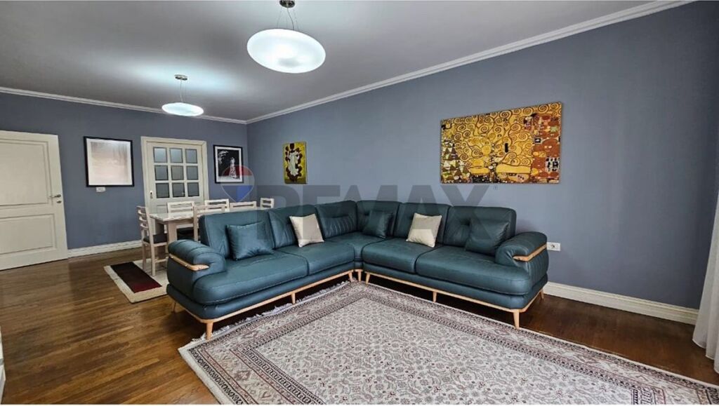 Appartamento in affitto a Sheshi Willson, Tirana, 60 m². Foto 3 di 3
