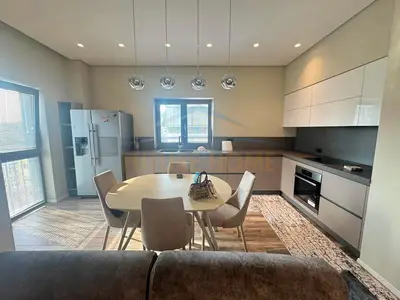Appartamento 2+1 in affitto a Bulevardi Zhan D’Ark, Tirana, 102 m². Foto 2 di 7