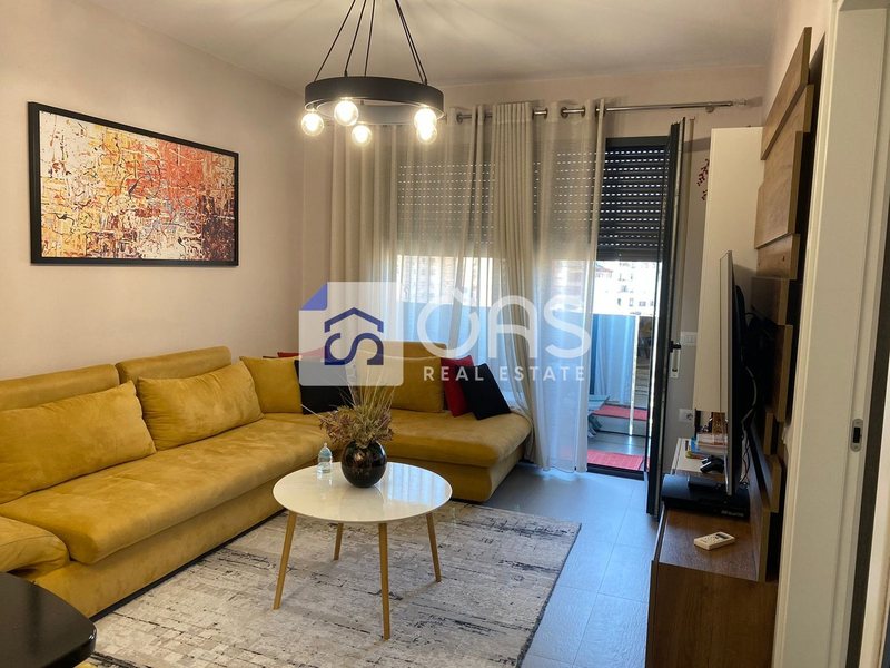 Appartamento 1+1 in affitto a Stadiumi Dinamo, Tirana, 70 m²