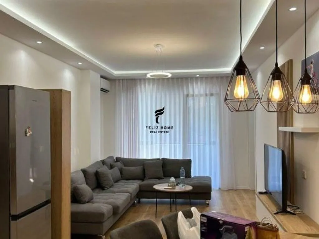 Apartment 1+1 for rent in Xhamia e Tabakeve, Tirana, 70 m². Photo 1 of 4