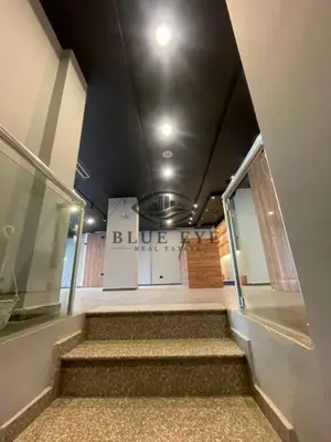 Commercial space for sale in Stacioni i Trenit, Durrës, 125 m². Photo 11 of 12