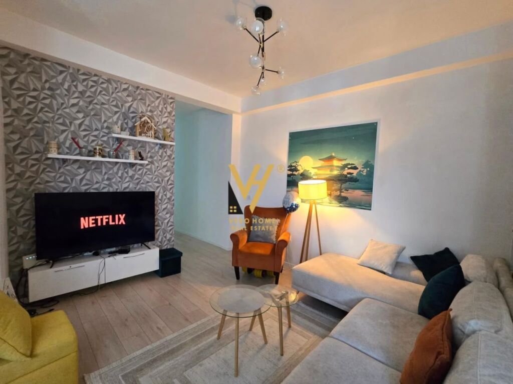 Apartament 2+1 me qera në Rruga Mine Peza, Tiranë, 90 m². Foto 1 nga 3