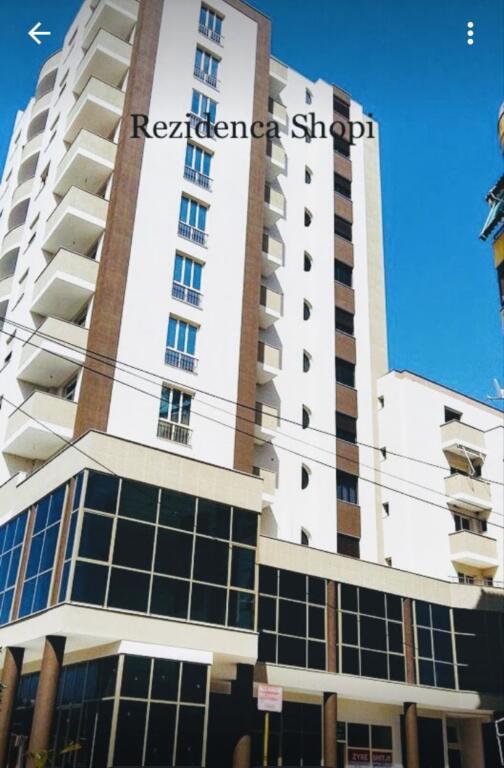 Apartment 2+1 for sale in Shopi Residence 1, Elbasan, 105 m²