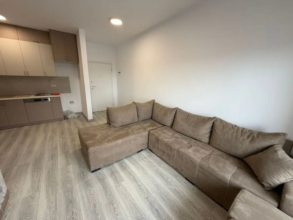 Appartamento 2+2 in affitto a Don Bosko, Tirana, 100 m². Foto 1 di 12