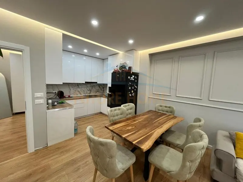 Apartment 2+1 for rent in Qendra e Formimit Profesional ish URT, Durrës, 86 m²