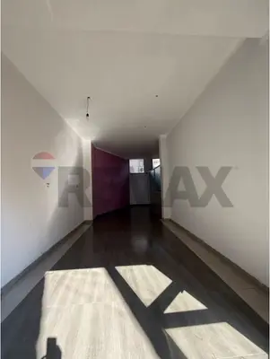 Ambient biznesi me qera në Parlamenti, Tiranë, 52 m². Foto 5 nga 5