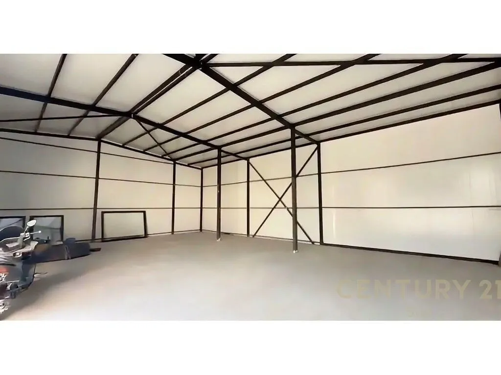 Warehouse for rent in Mëzez, Tirana, 150 m². Photo 1 of 4