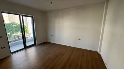 Apartament 1+1 në shitje në Bulevardi Republika, Korçë, 65 m². Foto 5 nga 8
