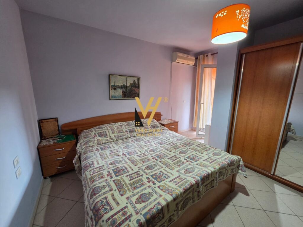 Apartament 2+1 me qera në Rruga Sheh Ahmet Pazari, Tiranë, 115 m². Foto 2 nga 3
