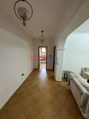 Apartament 2+1 në shitje në Tregu Orizit, Vlorë, 120 m². Foto 4 nga 9