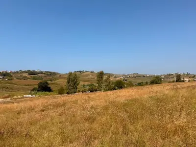 Tokë në shitje në Shkallnur, Durrës, 8 218 m². Foto 1 nga 10