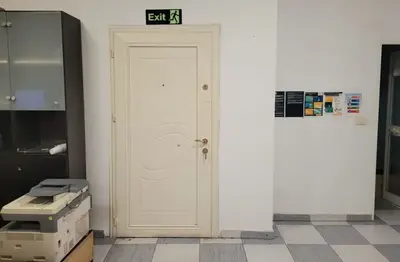 Commercial space for rent in Myslym Shyri, Tirana, 185 m². Photo 11 of 11