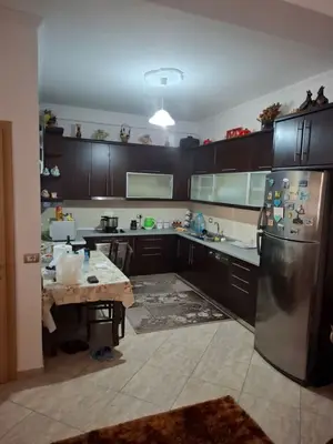 Vilë 2+1 me qera në Selitë, Tiranë, 120 m². Foto 2 nga 9