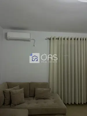 Apartament 1+1 me qera në Kodra e Diellit, Tiranë, 70 m². Foto 3 nga 12