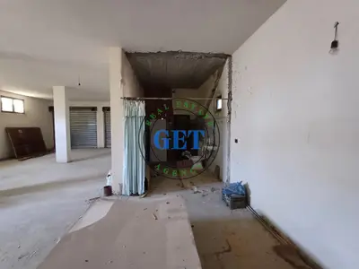 Shtëpi private në shitje në Rruga Aleksander Goga, Durrës, 351 m². Foto 11 nga 12