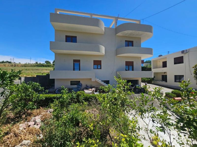 Villa in vendita a Shkallnur, Durazzo, 580 m²