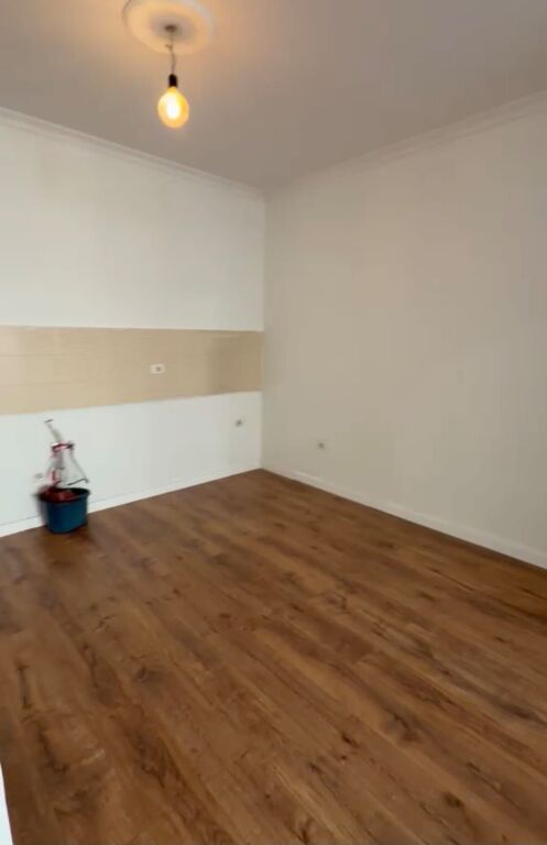 Apartment 2+1 for sale in Astir, Tirana, 90 m². Photo 2 of 3