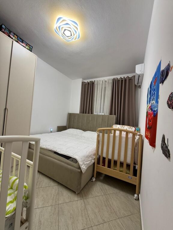Apartment 1+1 for sale in Kombinat, Tirana, 56 m². Photo 3 of 3
