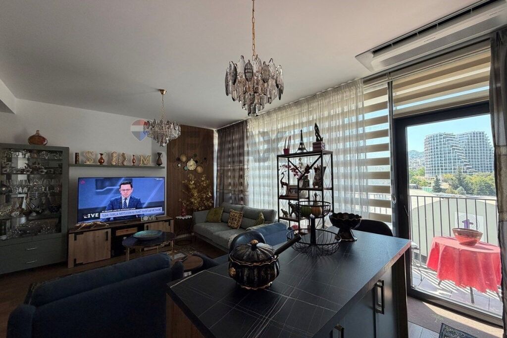 Apartment for rent in Rruga e Kosovarëve, Tirana, 130 m². Photo 2 of 3