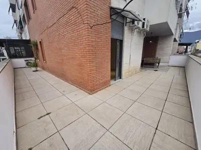 Dyqan me qera në Rruga Qemal Stafa, Tiranë, 107 m². Foto 7 nga 7