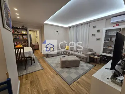 Apartament 3+1 me qera në Pazari i Ri, Tiranë, 100 m². Foto 2 nga 6