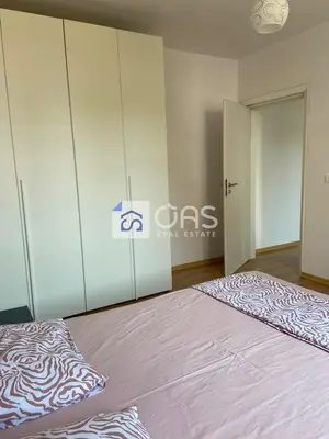 Apartament 1+1 me qera në Bulevardi Zogu I, Tiranë, 50 m². Foto 3 nga 10