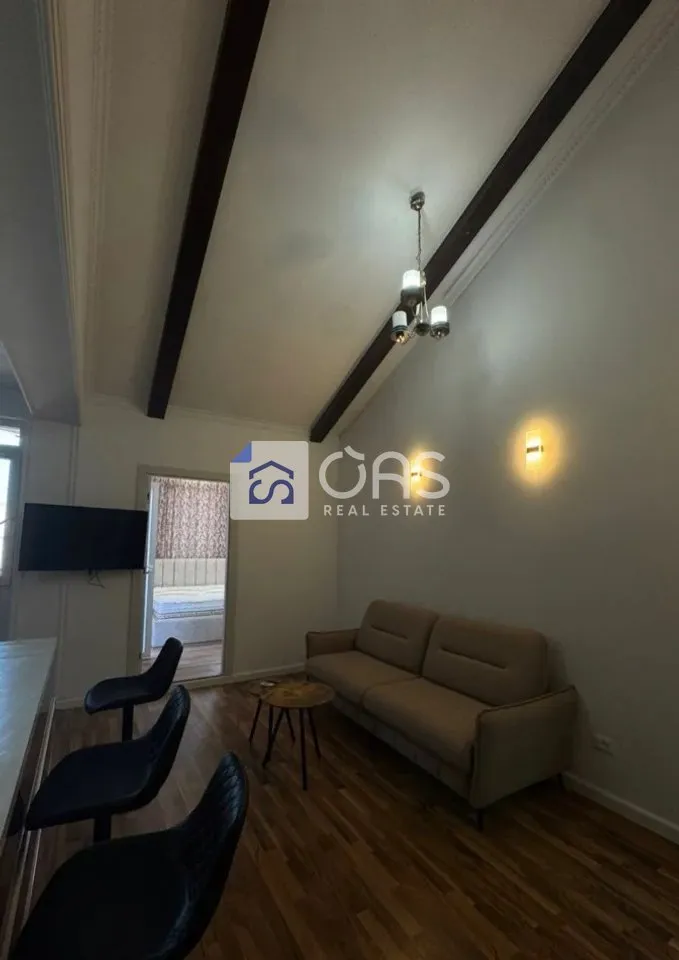 Apartament 1+1 me qera në Kodra e Diellit, Tiranë, 90 m². Foto 1 nga 5