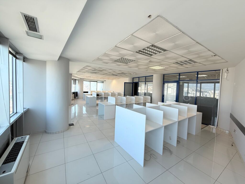 Office for rent in Selvia, Tirana, 205 m². Photo 1 of 3