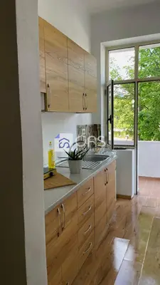 Apartament 2+1 me qera në Blloku, Tiranë, 75 m². Foto 7 nga 9