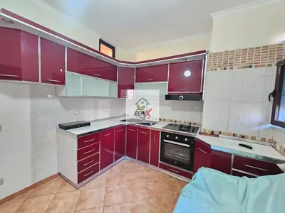 Apartament 2+1 në shitje në Rruga Mujo Ulqinaku, Durrës, 77 m². Foto 12 nga 12