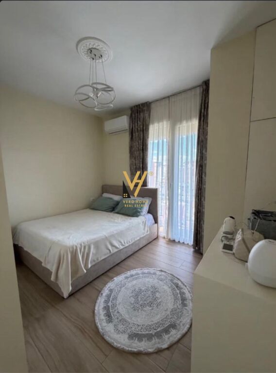 Apartament 2+1 me qera në Rruga e Dibrës, Tiranë, 70 m². Foto 2 nga 3