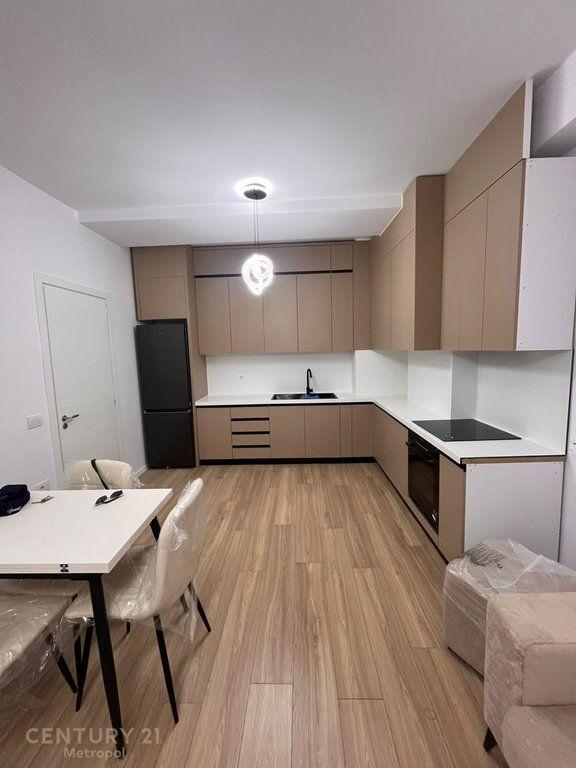 Appartamento 2+1 in affitto a Kompleksi Urban Gate, Tirana, 104 m²