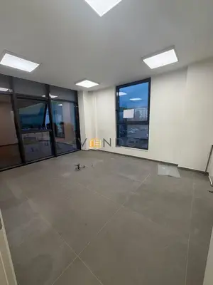 Commercial space for rent in Univers City, Tirana, 139 m². Photo 5 of 9
