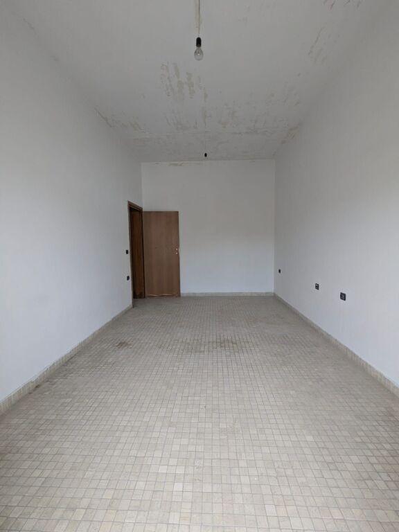 Apartament 2+1 në shitje në Rruga Ate Kristo Negovani, Vlorë, 73 m². Foto 3 nga 11