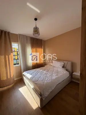 Apartament 2+1 me qera në Yzberisht, Tiranë, 80 m². Foto 4 nga 6