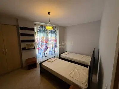 Apartament 2+1 me qera në Rruga Medar Shtylla, Tiranë, 196 m². Foto 9 nga 12